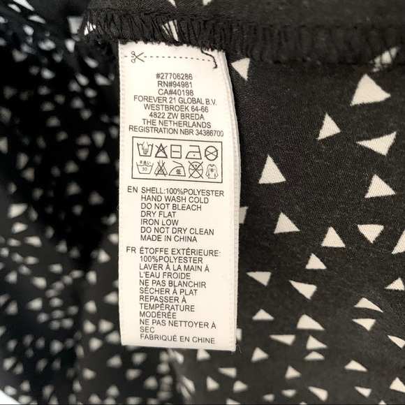 Forever 21 Geometric Print Racer Back Dress - Picture 4 of 5